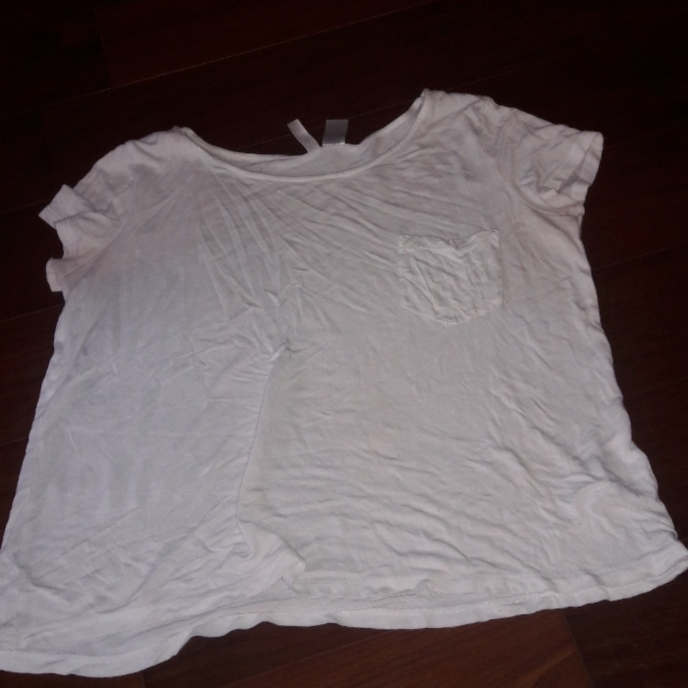 White crop top